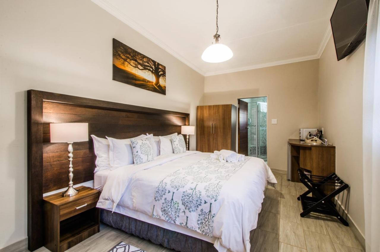 Three Olives Guesthouse Centurion Dış mekan fotoğraf